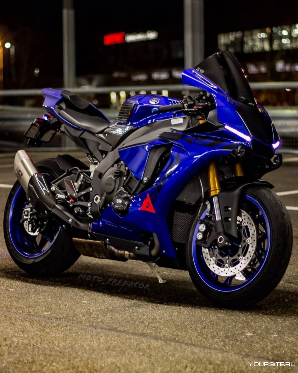 Спортбайк Ямаха r1
