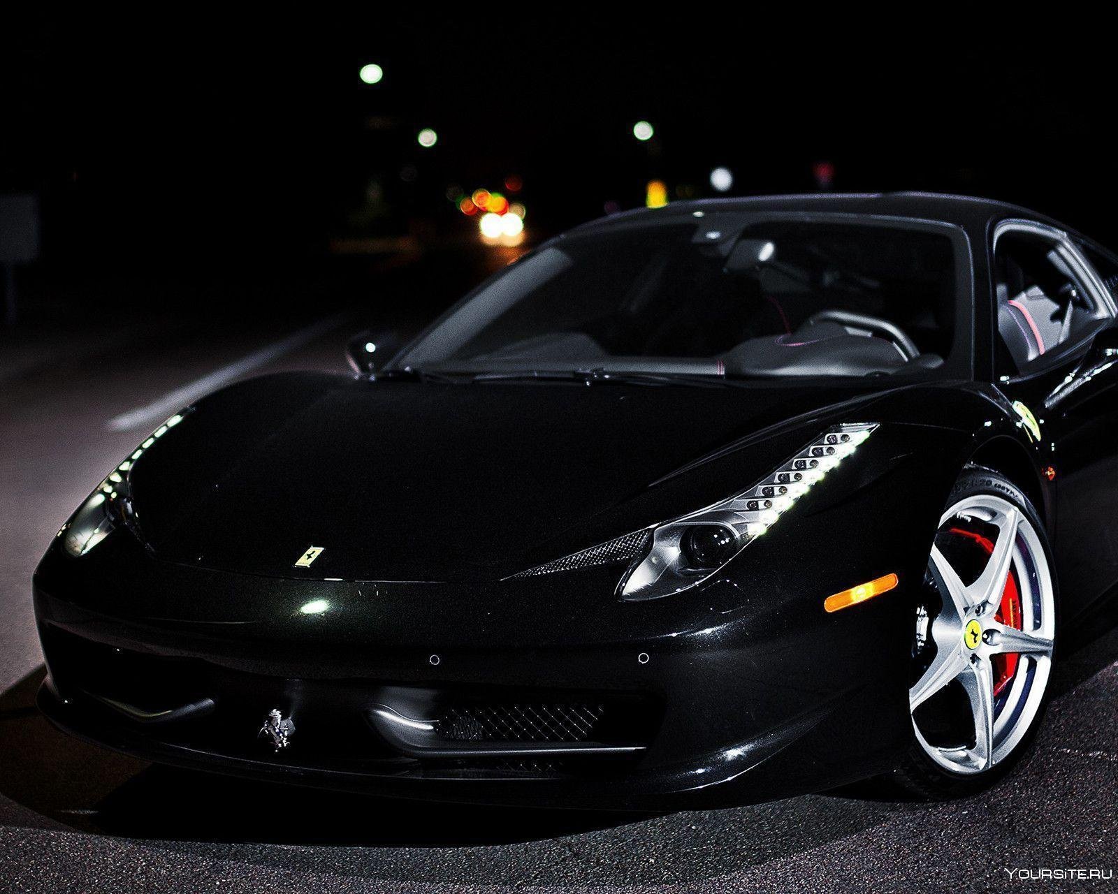 Ferrari 458 Italia черная ночью