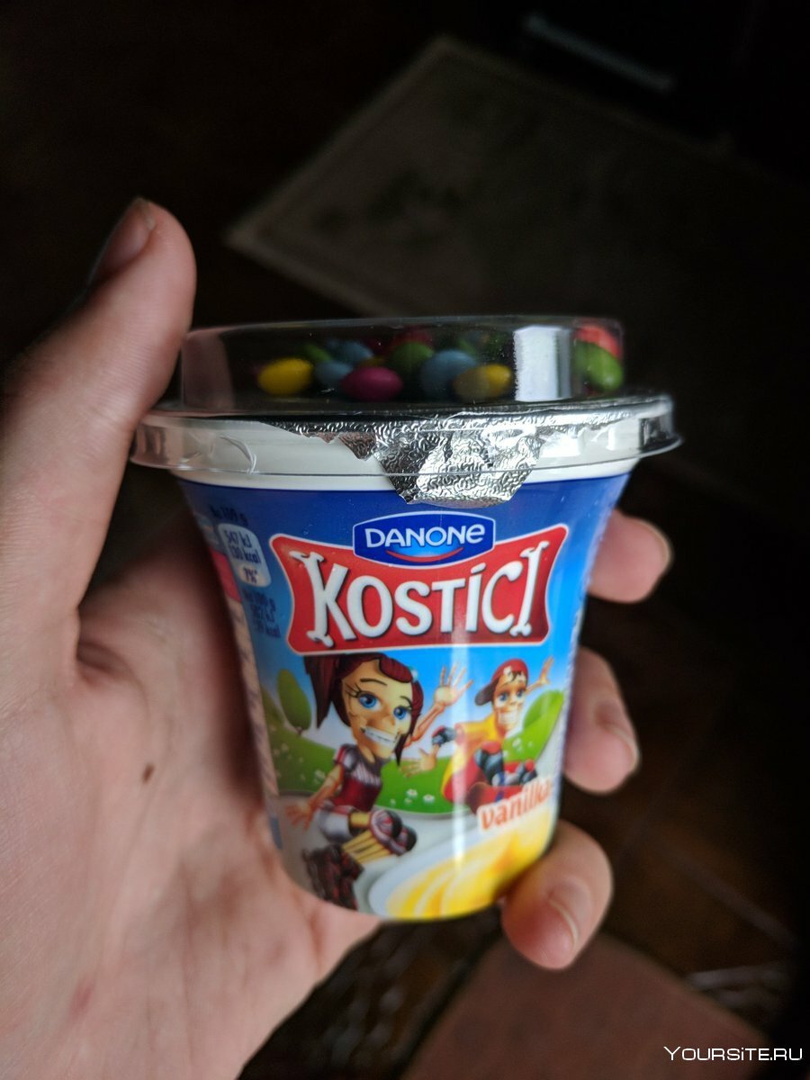 Danone (йогурт скелетоны)