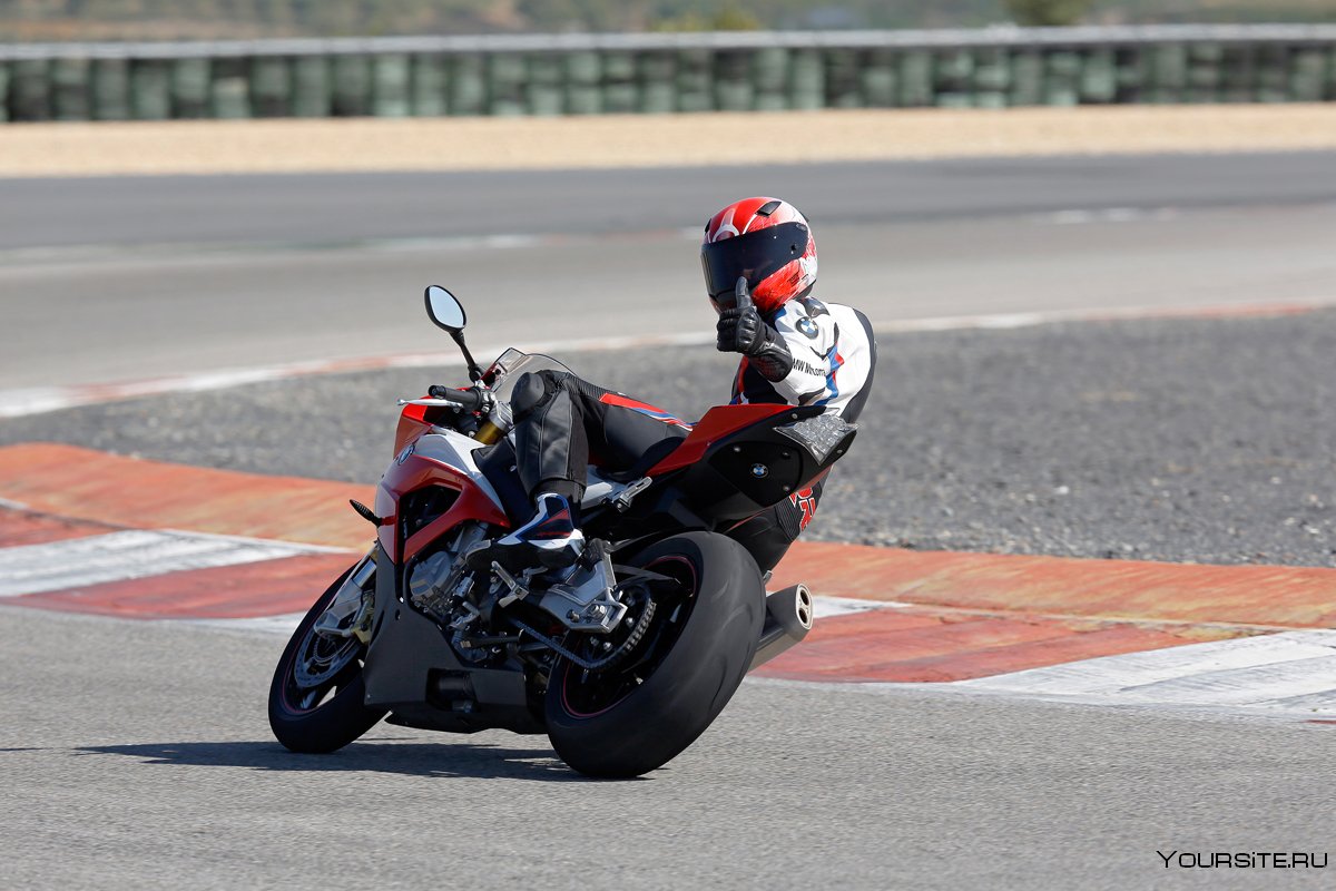 Ducati v4 2018