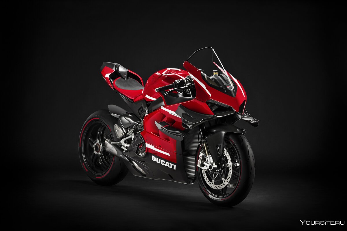 Ducati Panigale v4 Red