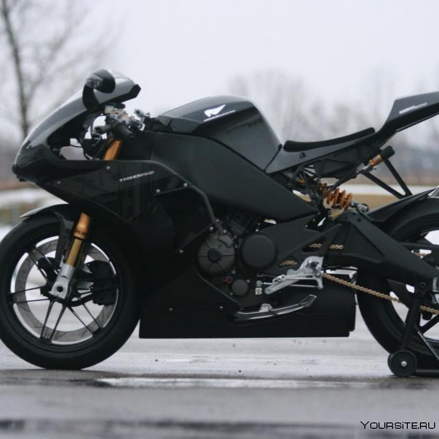 Черный матовый мотоцикл