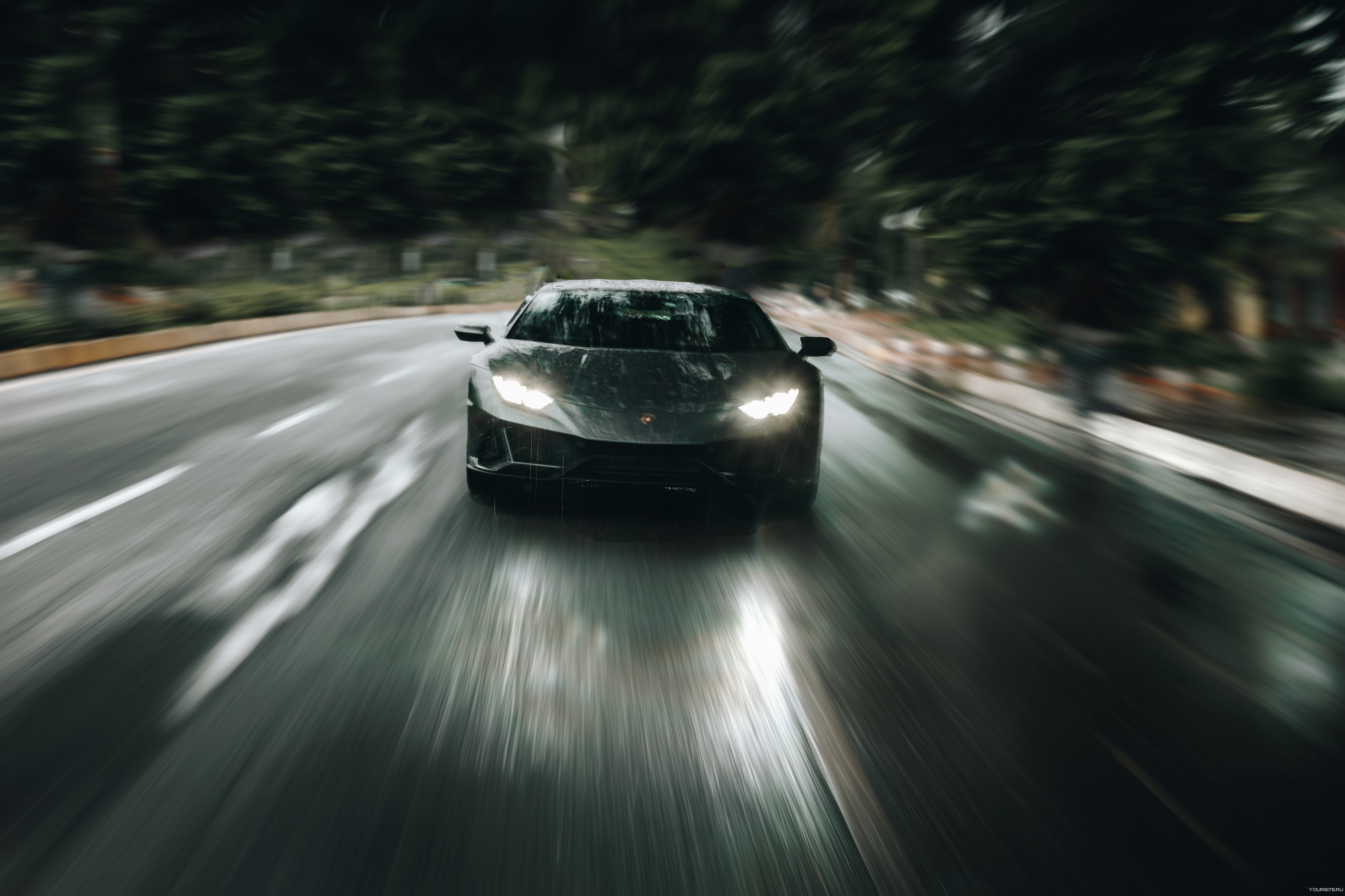 Машина катится на скорости. Ламборджини Хуракан. Lamborghini Huracan скорость. Машина на дороге. Машина в движении.
