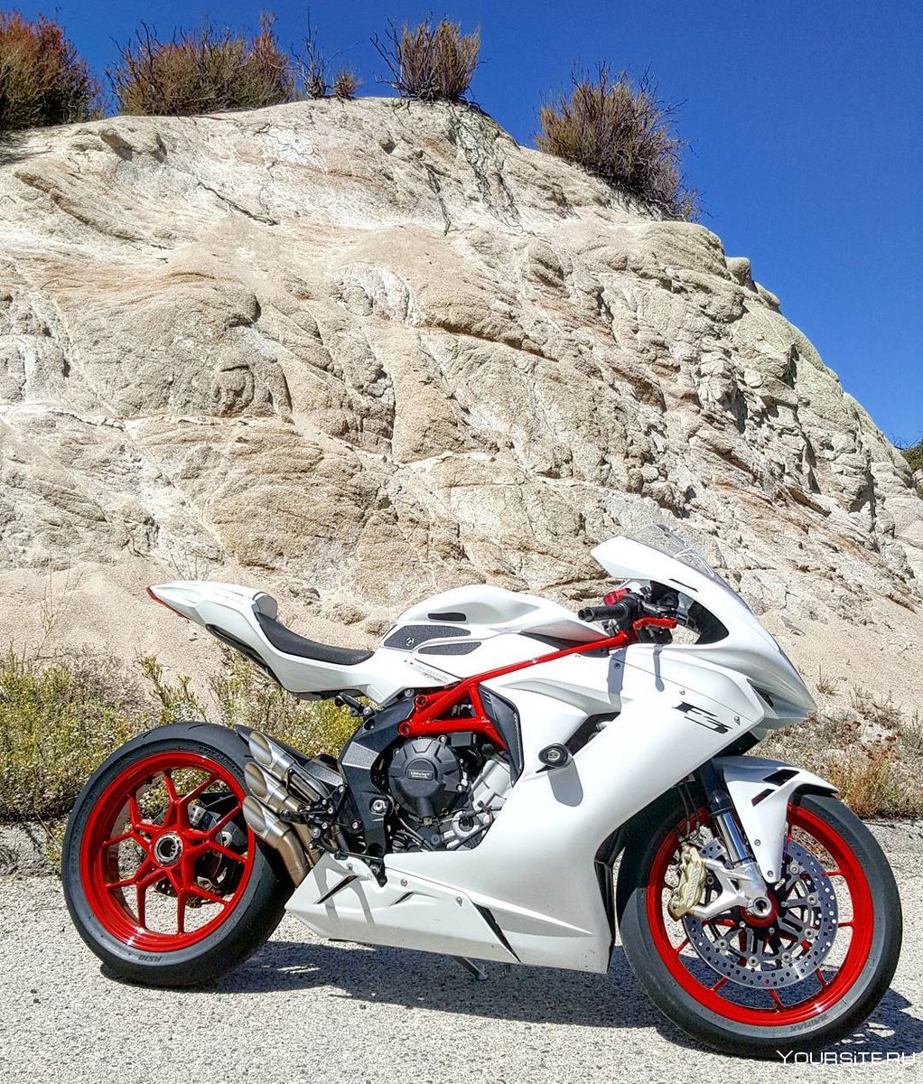 MV Agusta мотоциклы спорт
