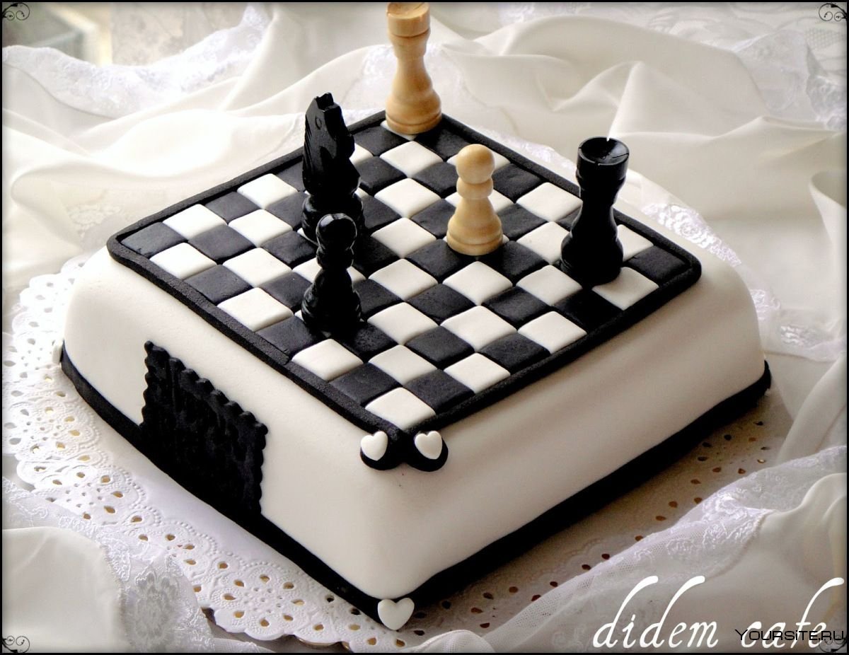 Красивый шахматный торт