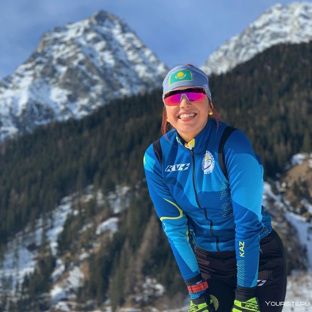 Биатлонистка ставшая в Сочи трехкратная чемпионка мира