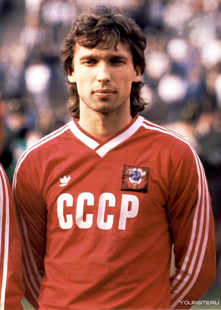 Олег Протасов футбол
