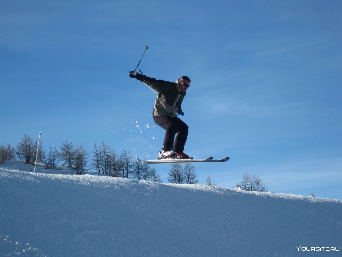 Прыжки на лыжах красная Поляна