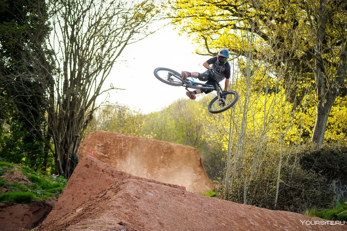 Street MTB даунхилл
