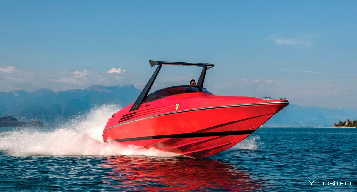 Лодка Ferrari