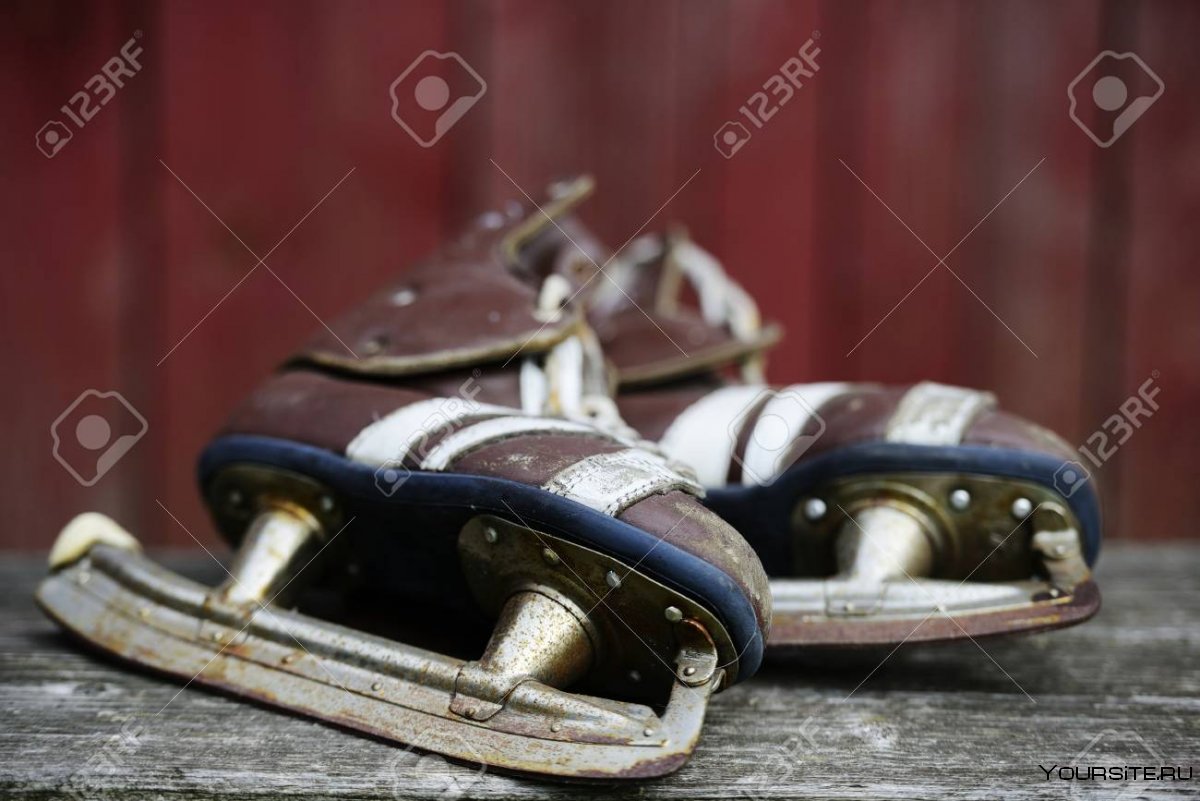 Коньки на песке