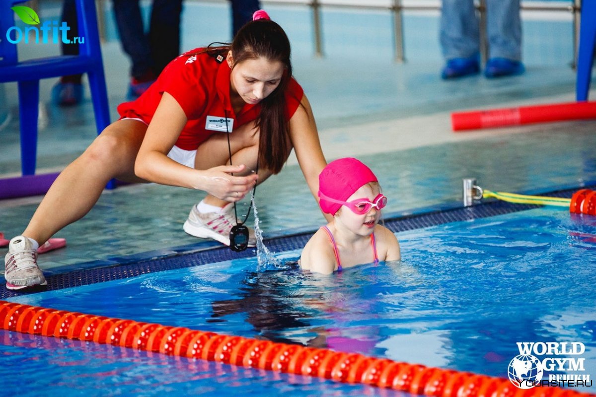 Тренировка по плаванию для детей