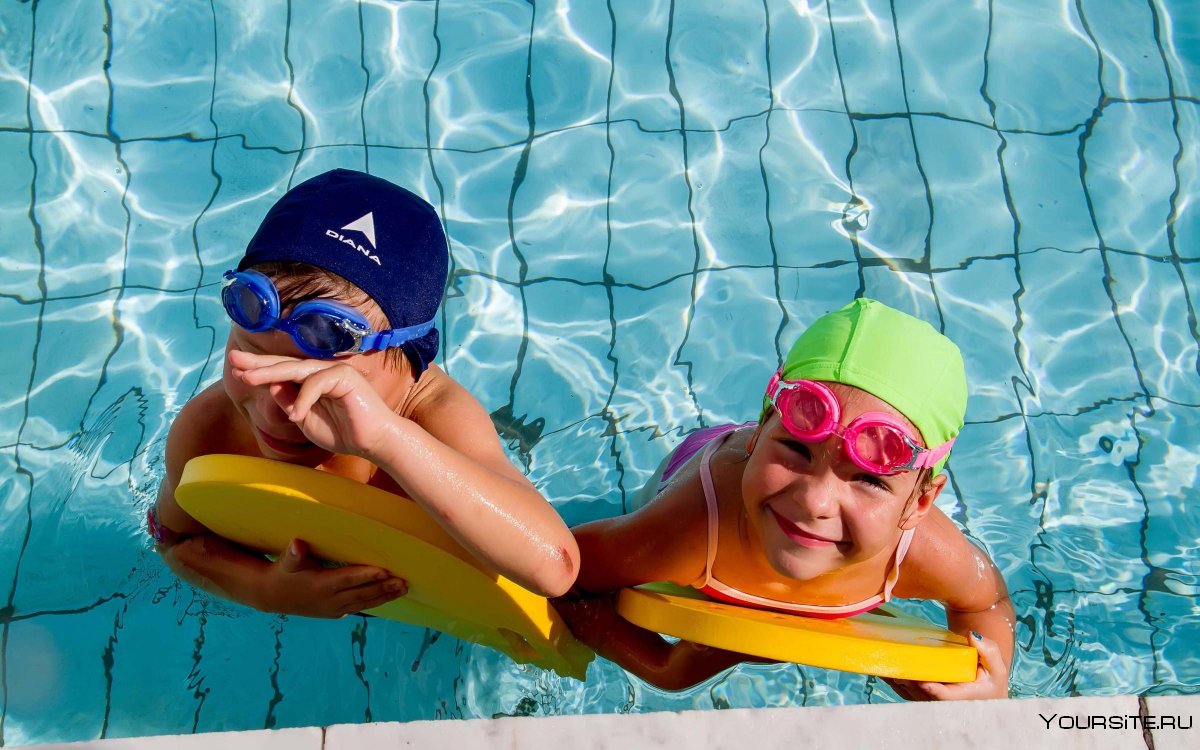 Занятия плаванием для детей