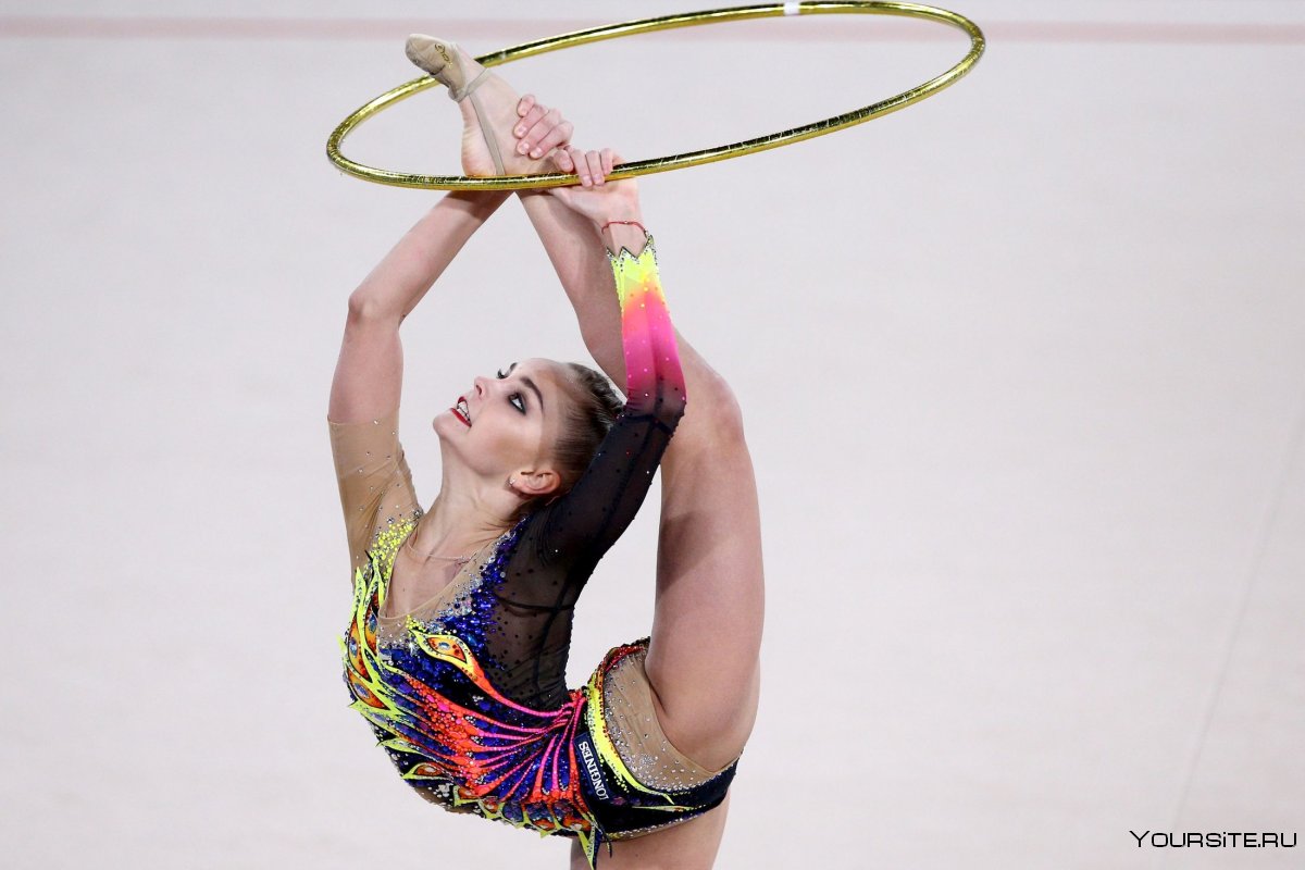 Дина и Арина Аверины 2018