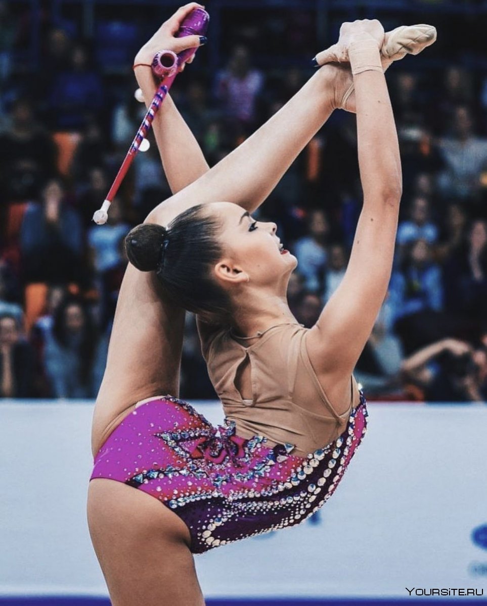 Анастасия Салос гимнастика