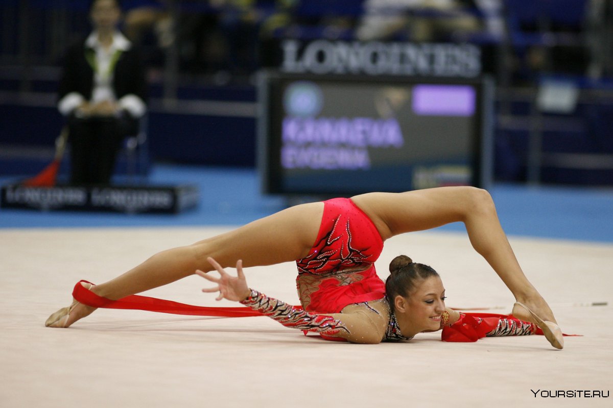Арина Аверина художественная гимнастика