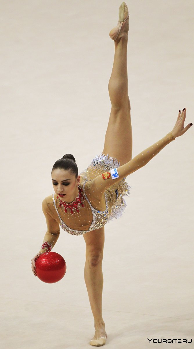 Евгения Канаева гимнастка
