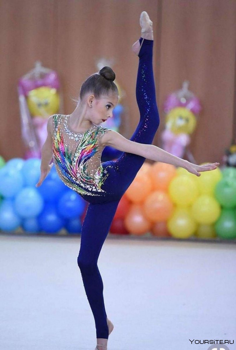Ванесса Кивиранд гимнастка