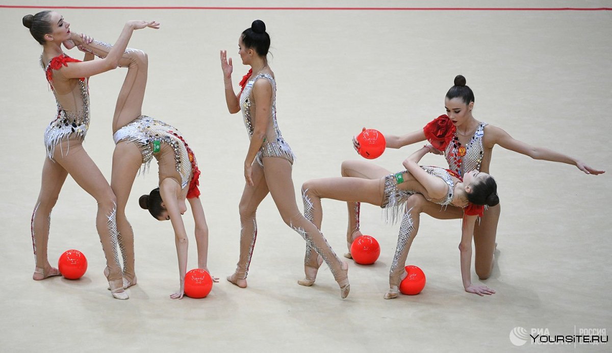 Групповые художественная гимнастика сборная России