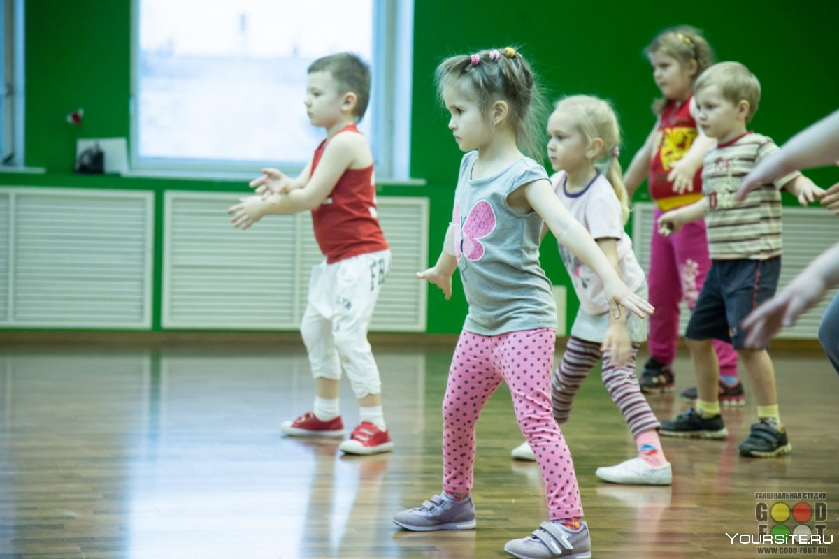 Танцевальные занятия для детей