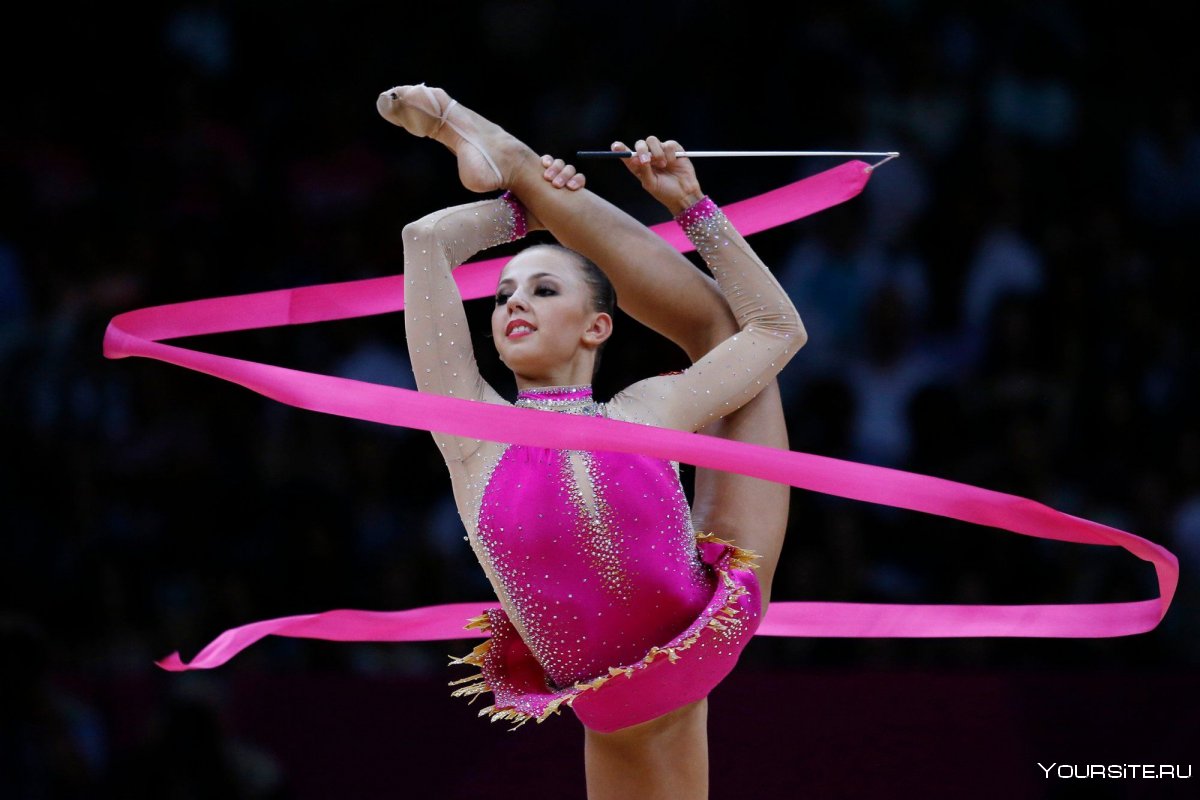 Дмитриева Алина гимнастка