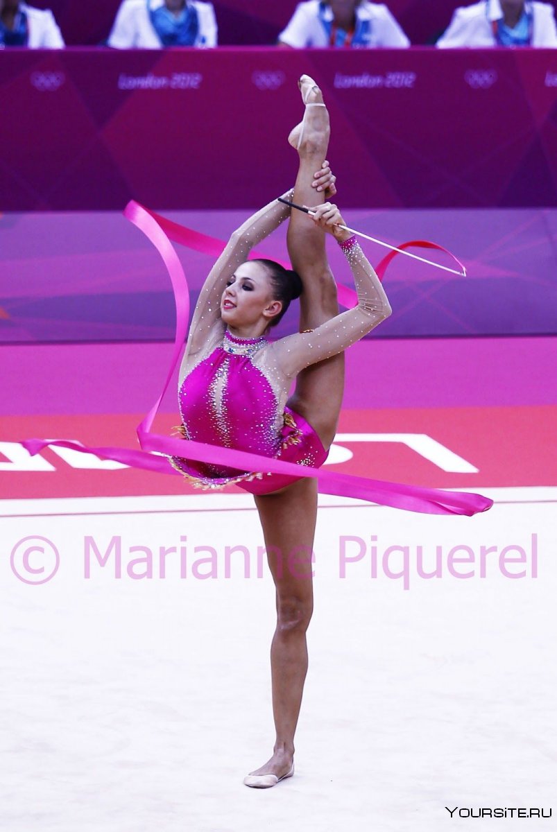 Дарья Дмитриева обруч олимпиада
