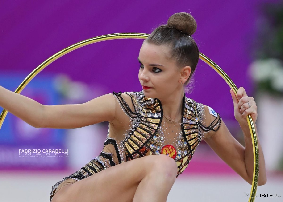 Attitude художественная гимнастика