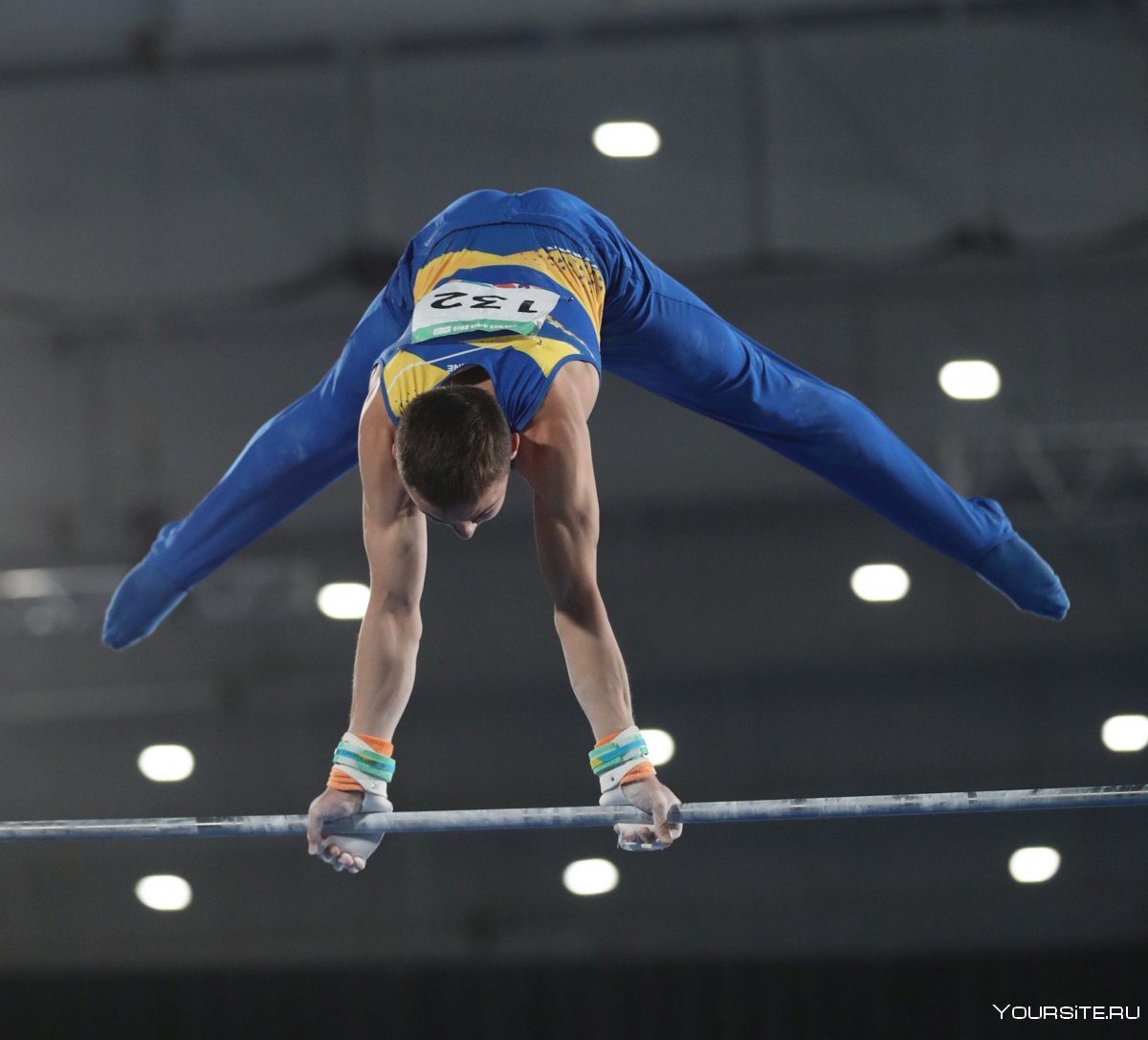 Спортсмен из Испании гимнастика