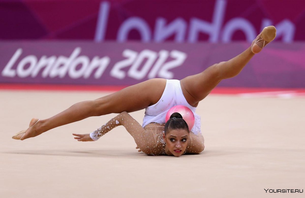 Даша Дмитриева гимнастка