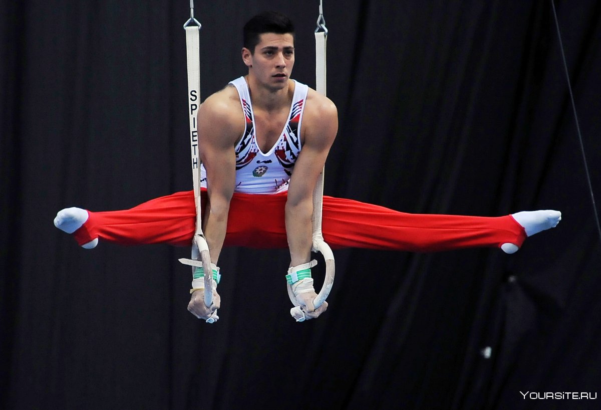 Рустам Шарипов гимнаст