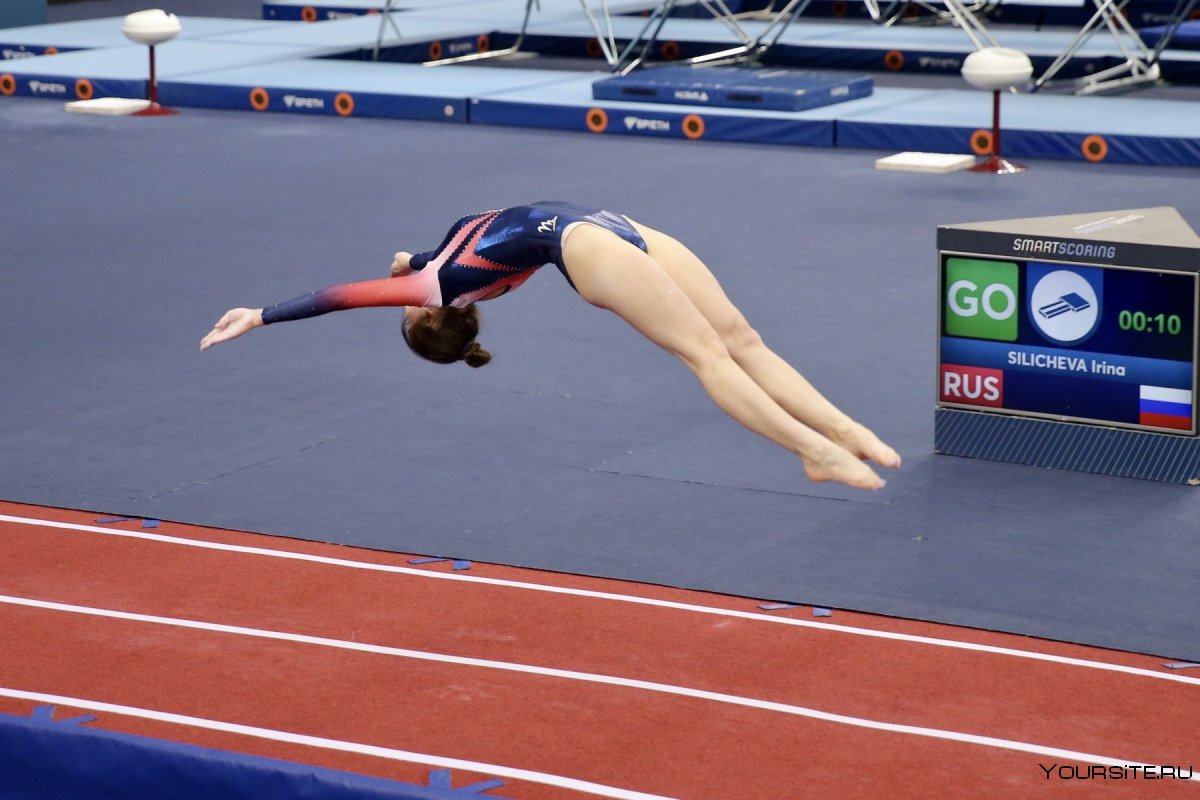 Ирина Силичева батут