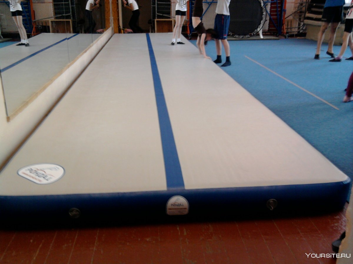 Надувная дорожка рондат