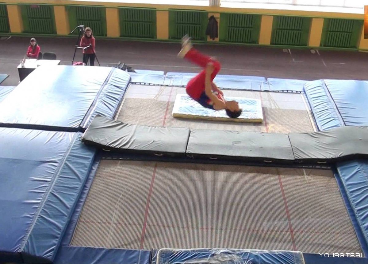 Батут профессиональный акробатический