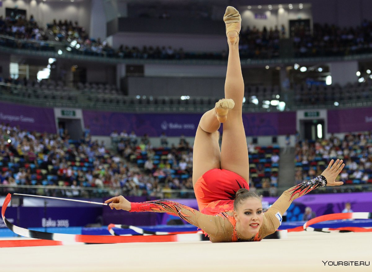 Анна Кочнева гимнастка