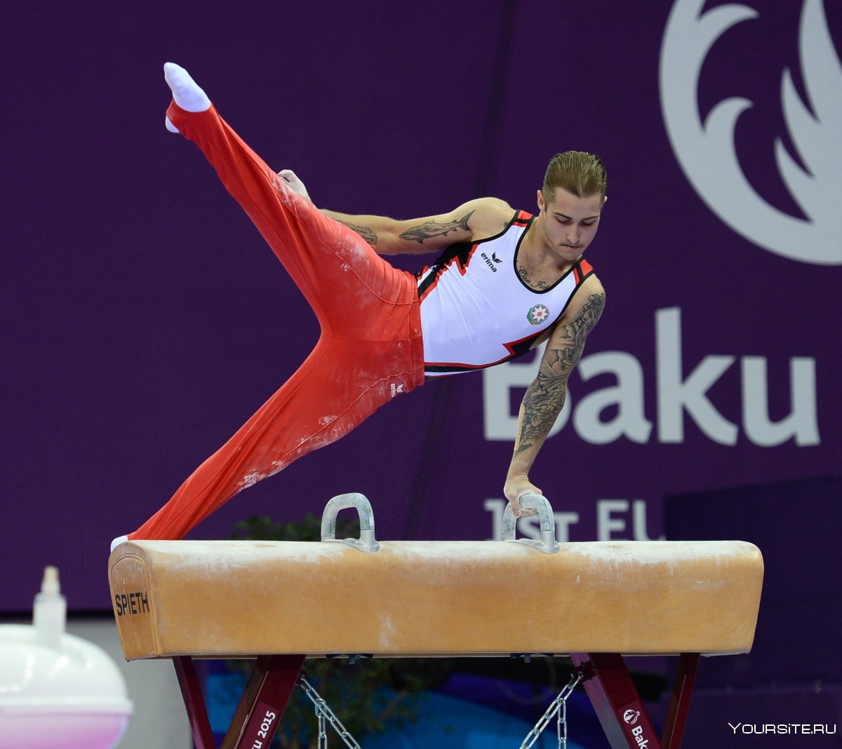 Дмитрий Столяров гимнаст