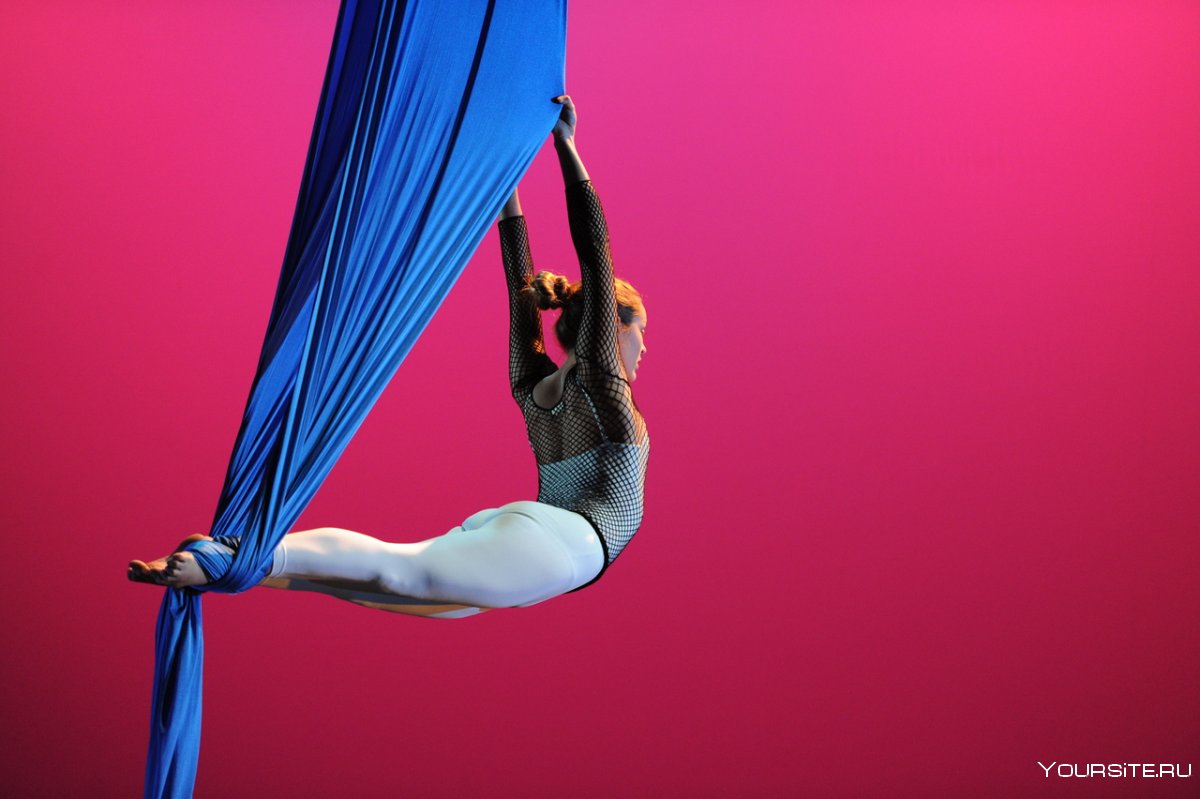 Воздушная гимнастика на полотнах