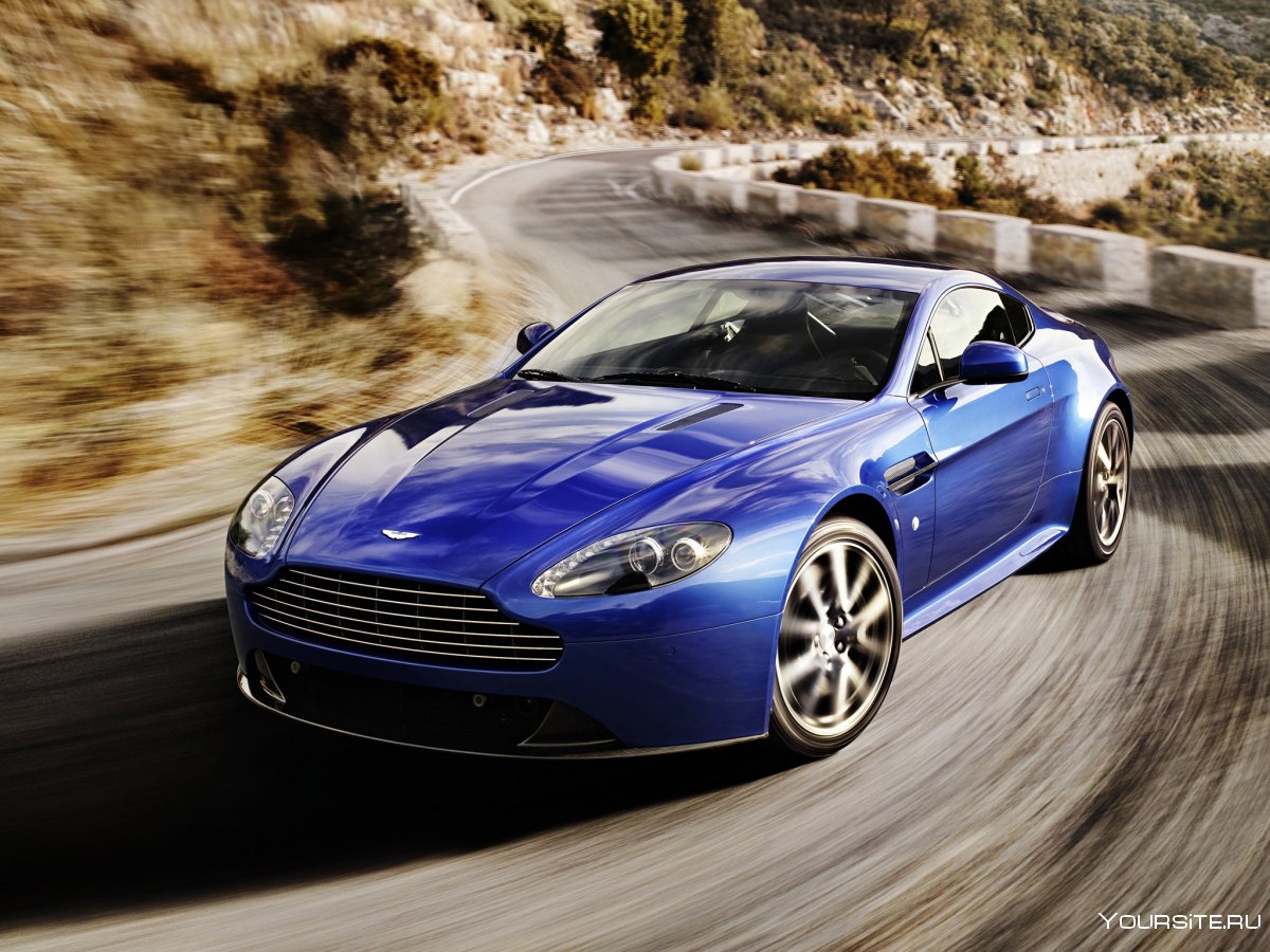 Aston Martin v12 Vantage