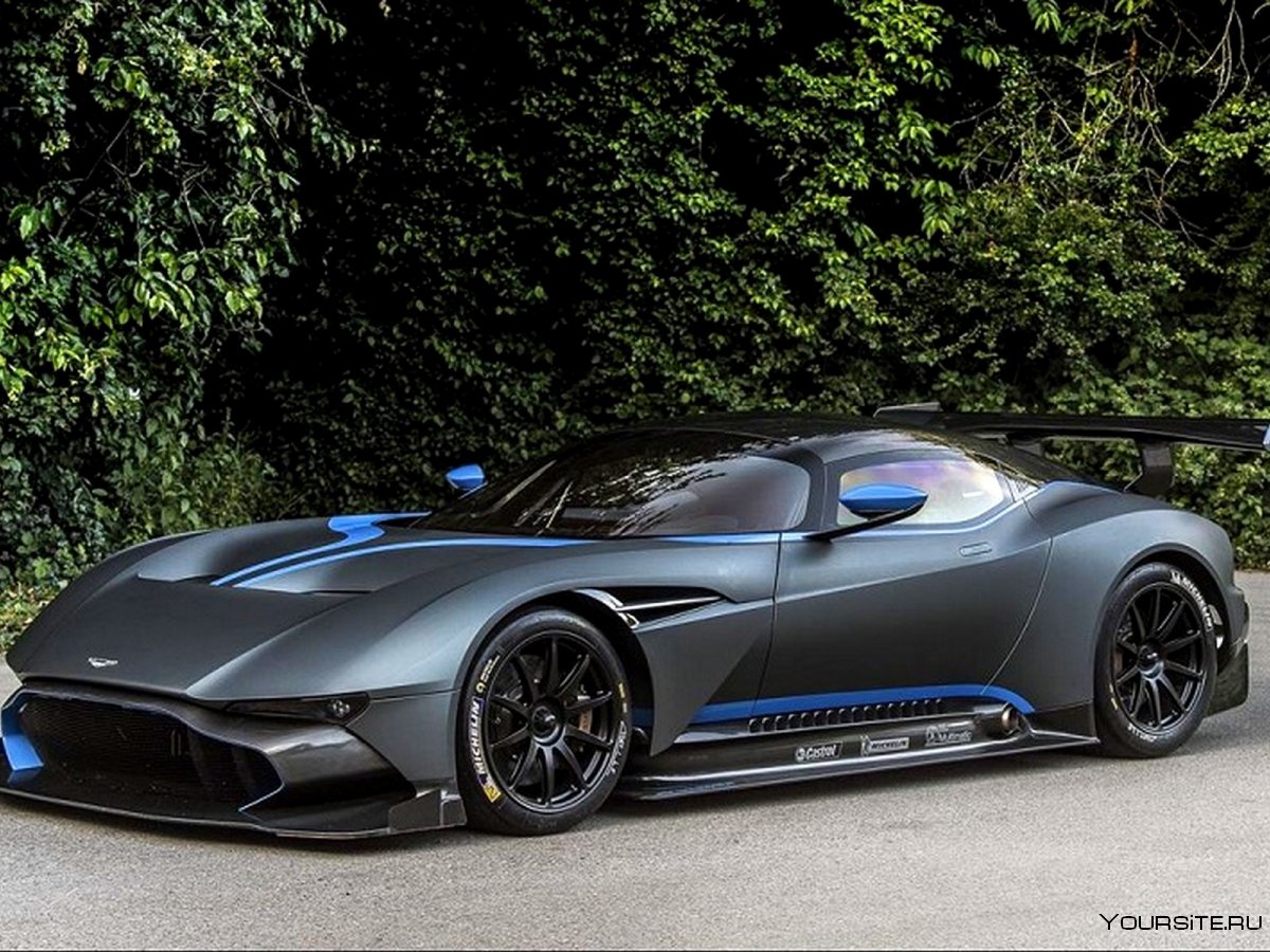 Aston Martin Vulcan 2016 Hypercar