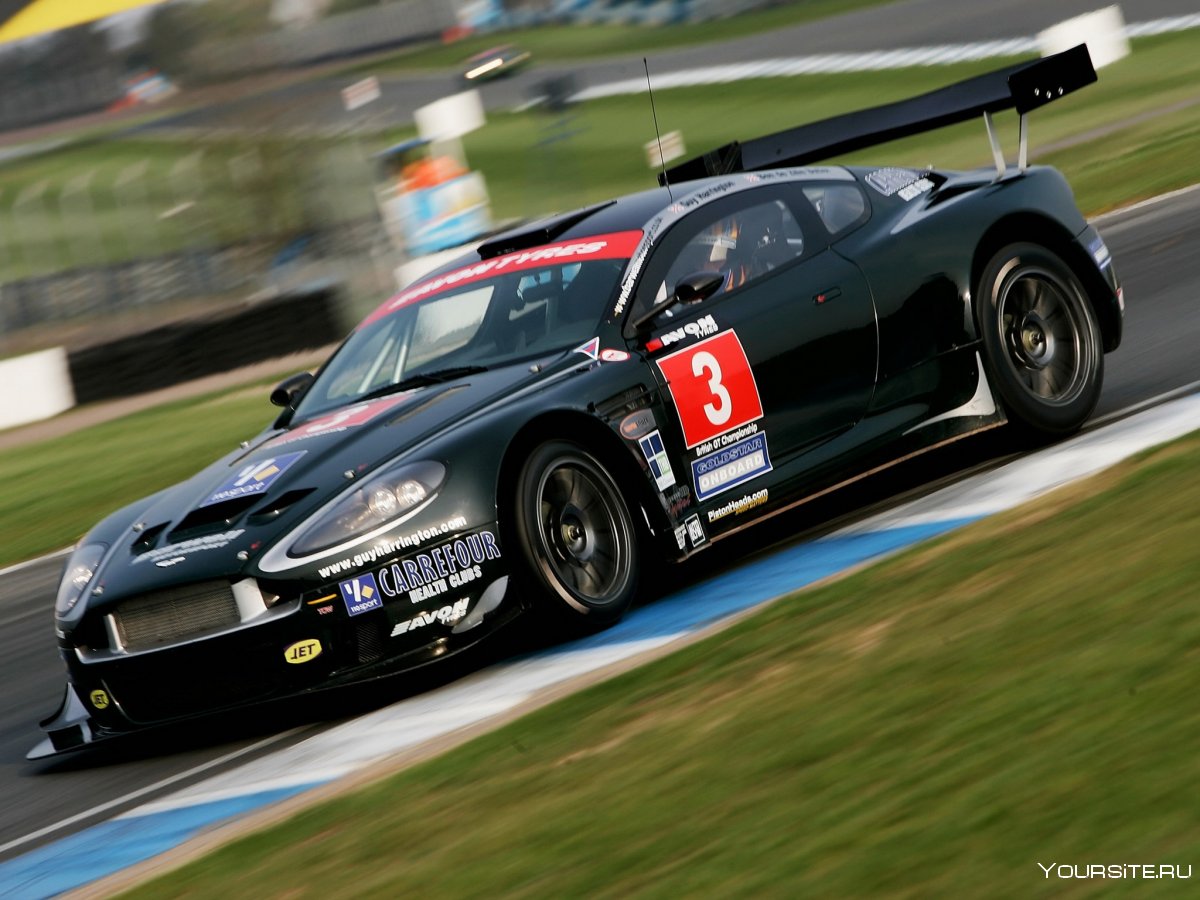 Aston Martin dbrs9 gt3