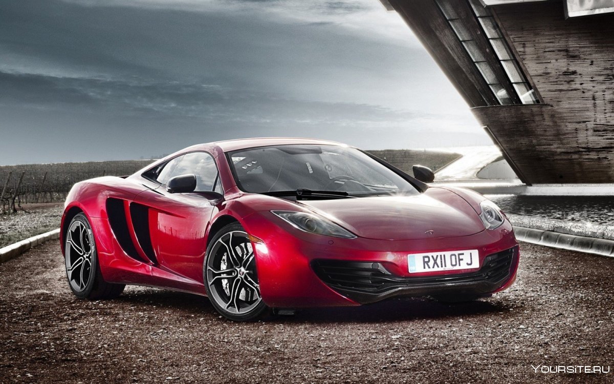 MCLAREN mp4-12c Red