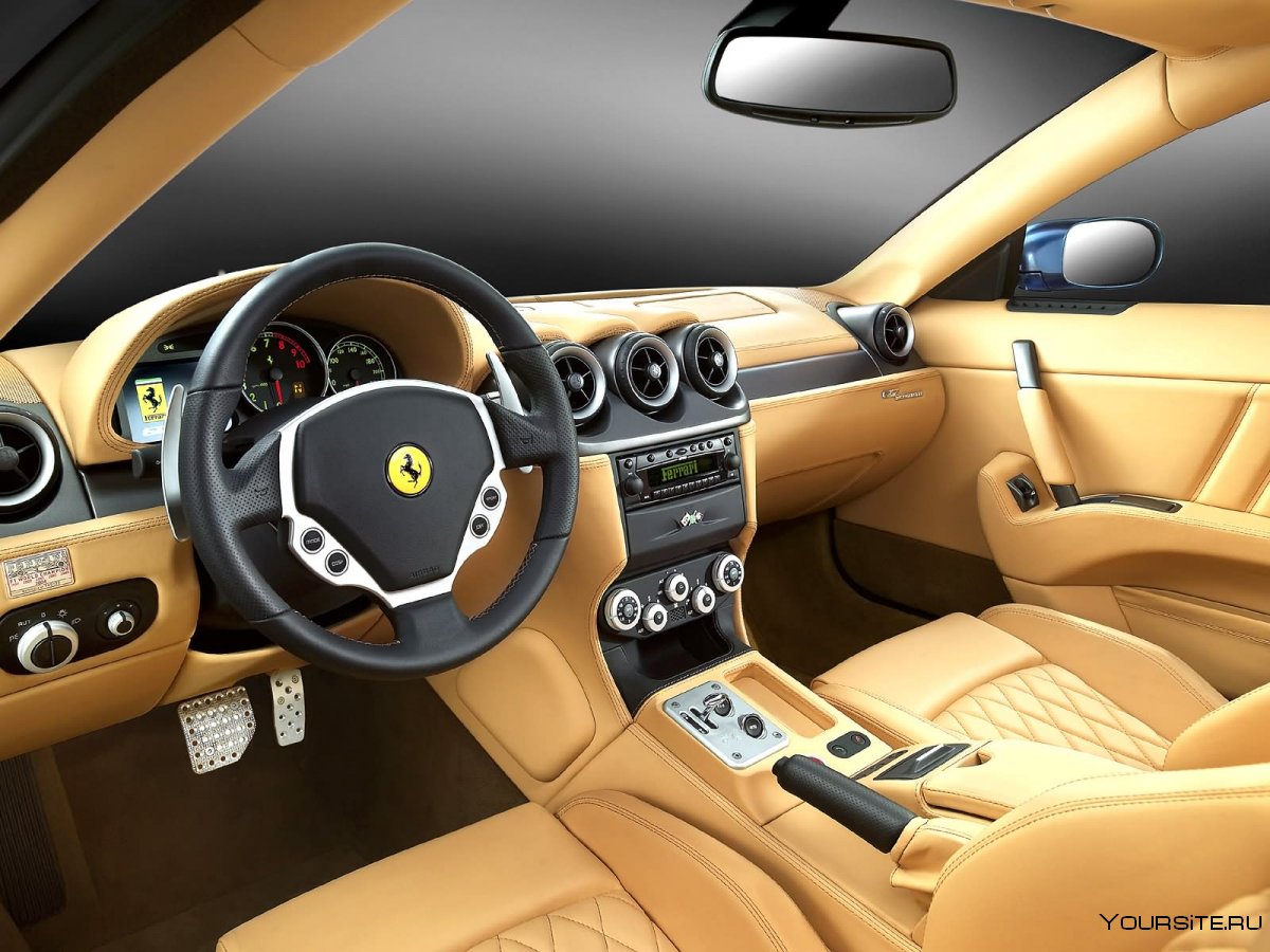 Машина Ferrari 612 Scaglietti салон