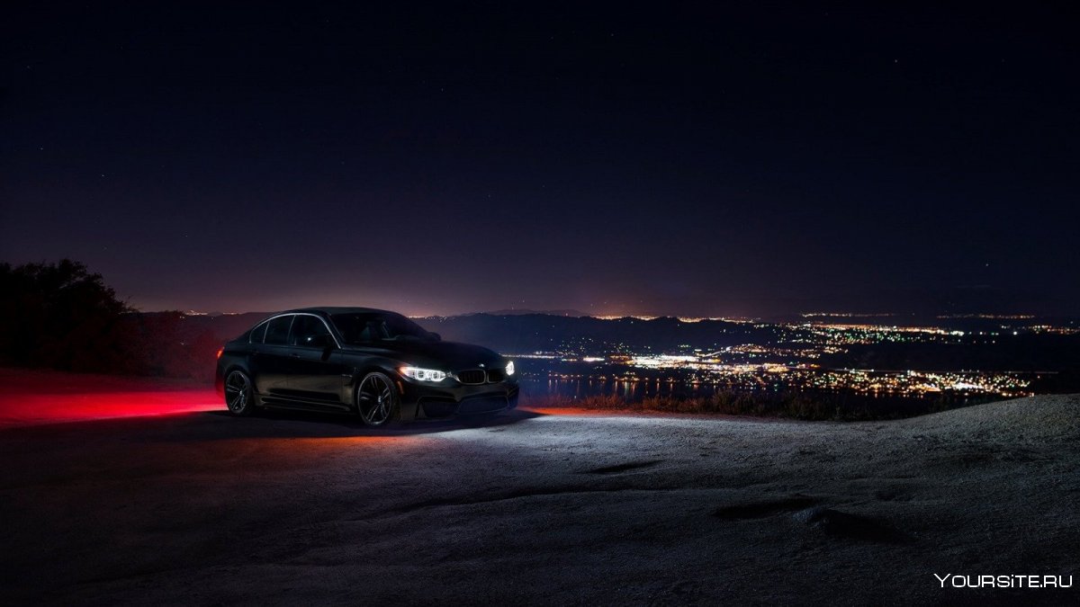 BMW f80 черная ночью
