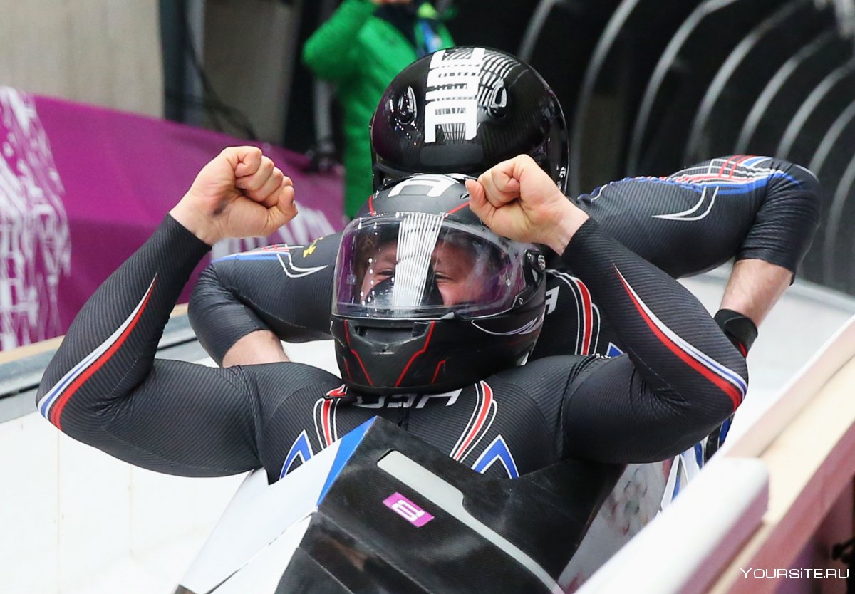 Бобслей разгон