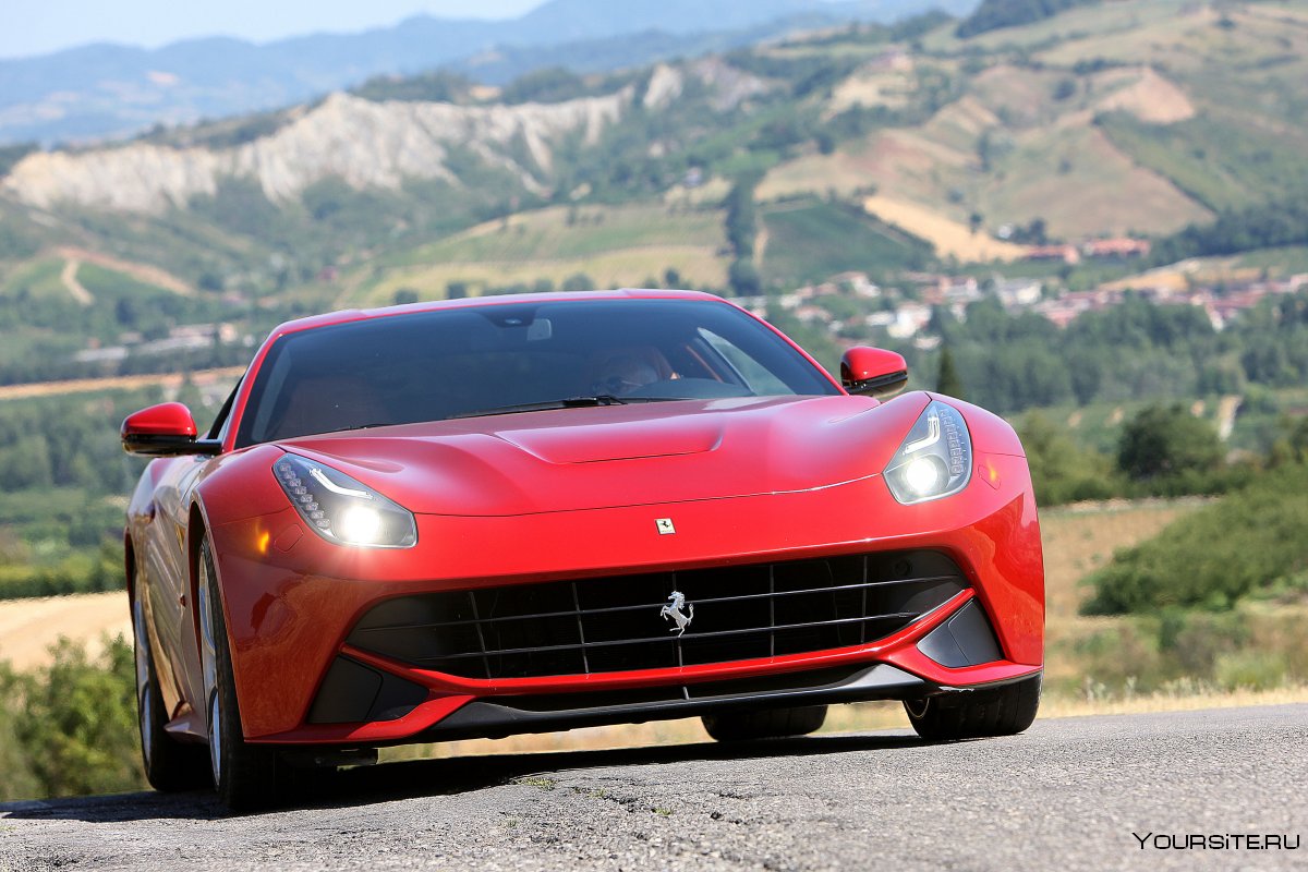 Ferrari f12 Berlinetta Red