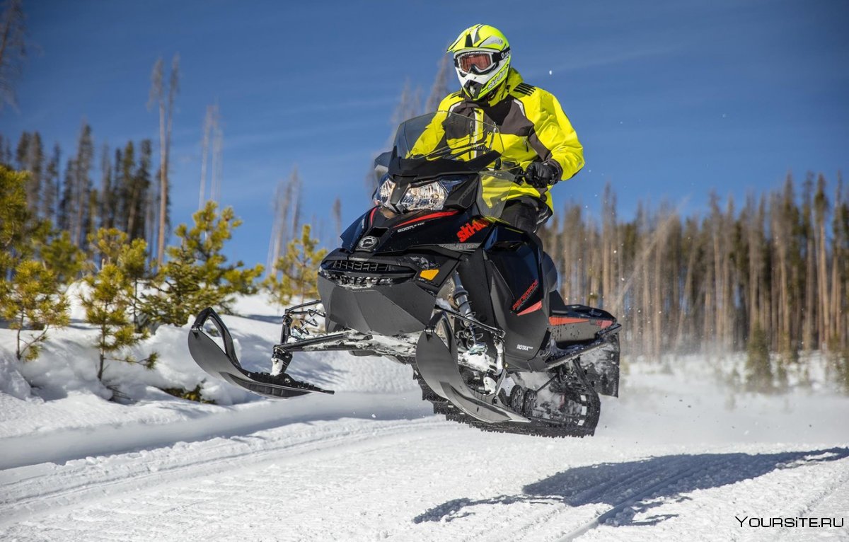 Snowmobile Ski Doo