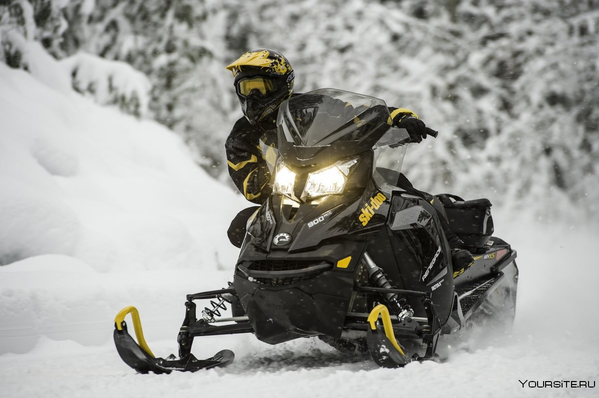 Ski Doo Renegade 2014