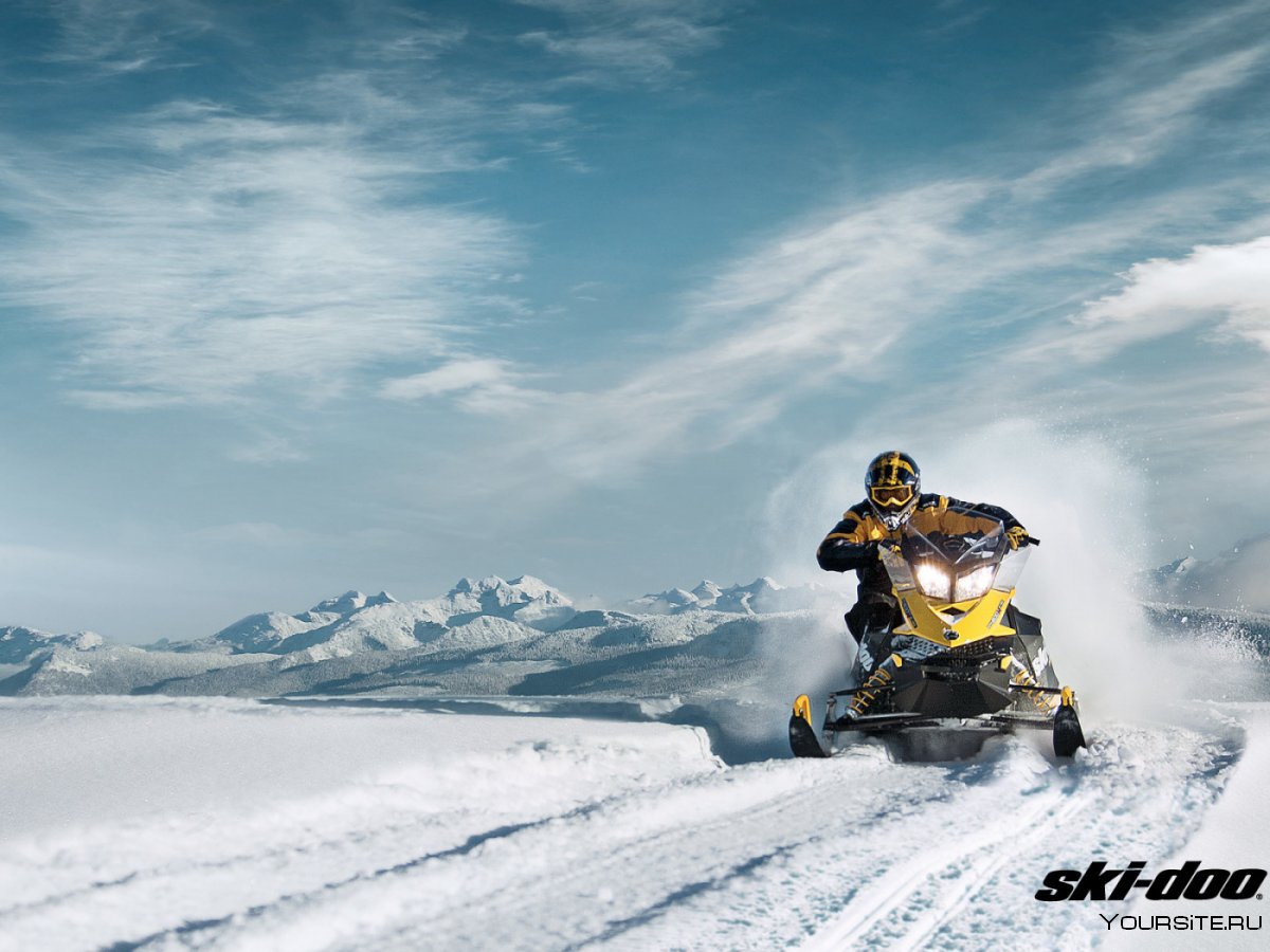Сноумобиль Ski Doo