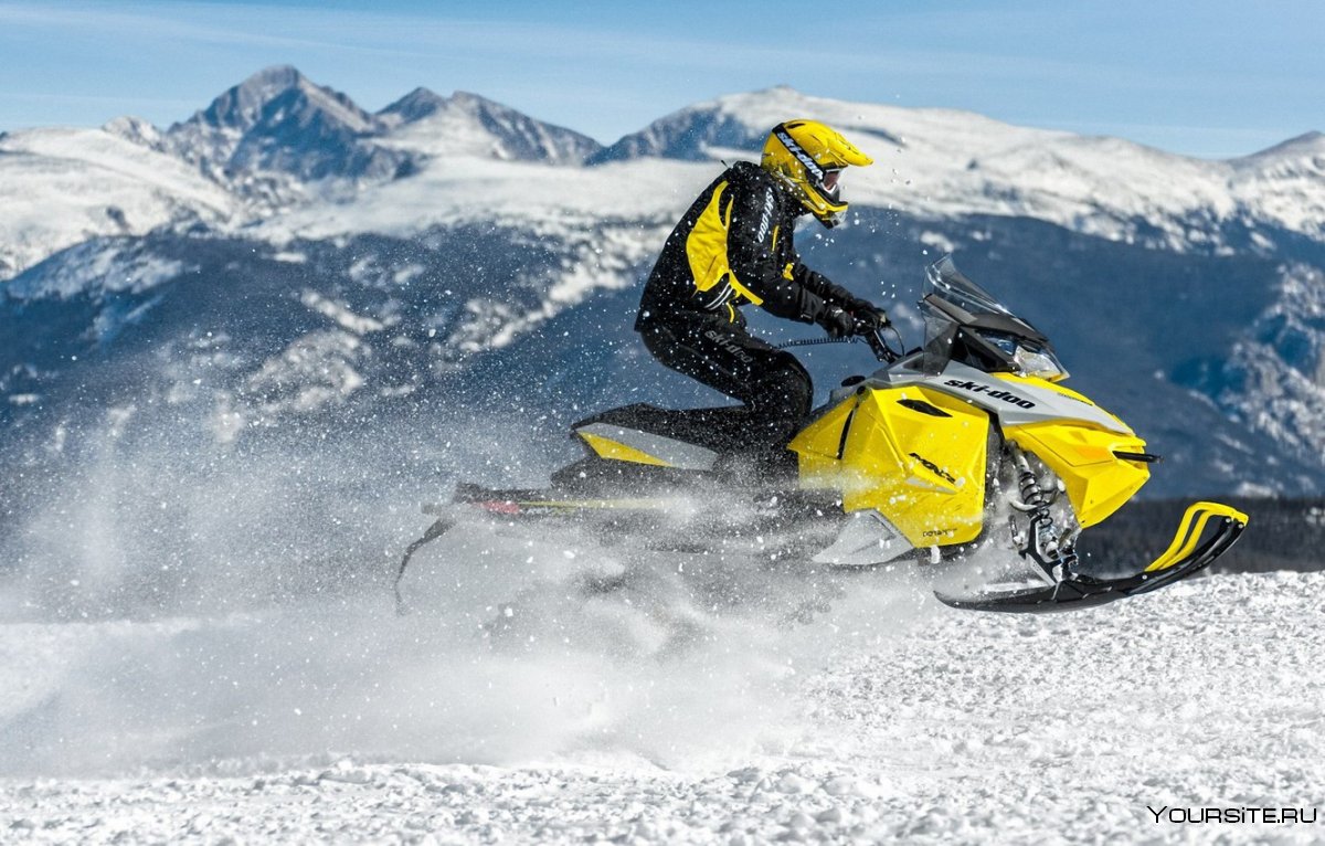 Сноумобиль Ski Doo