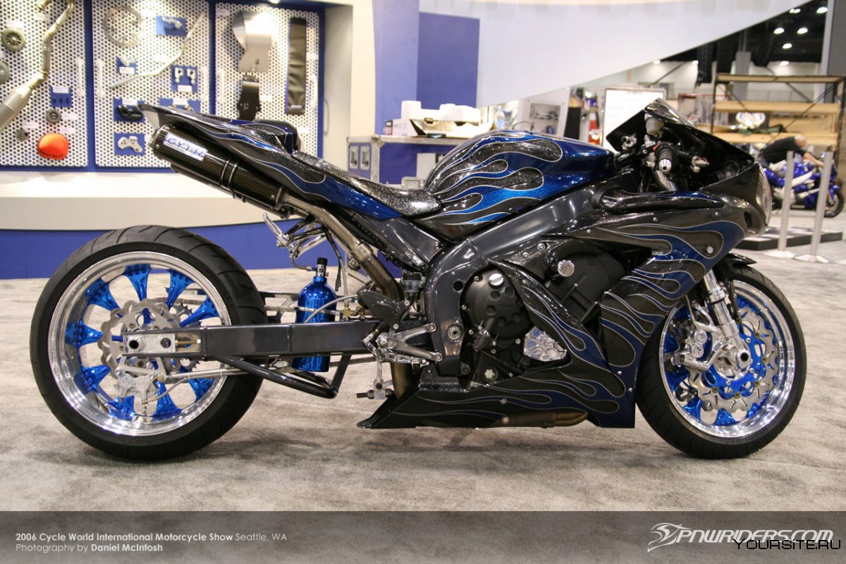 Yamaha r1 кастом