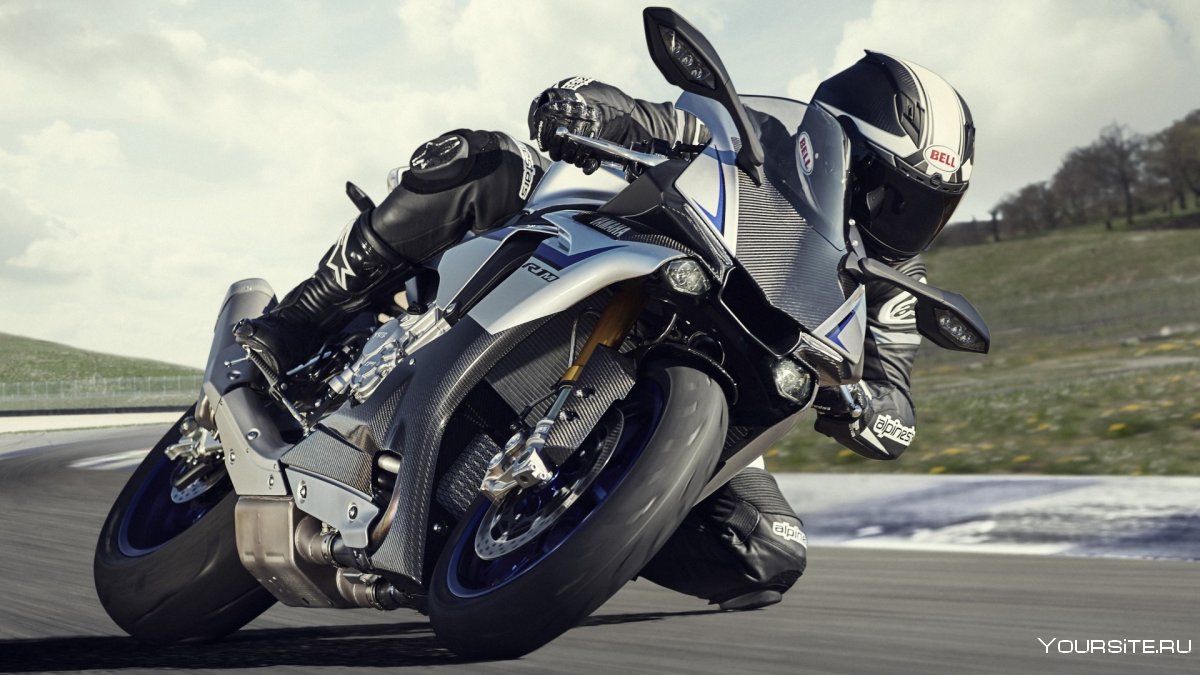 Yamaha r1m 2015